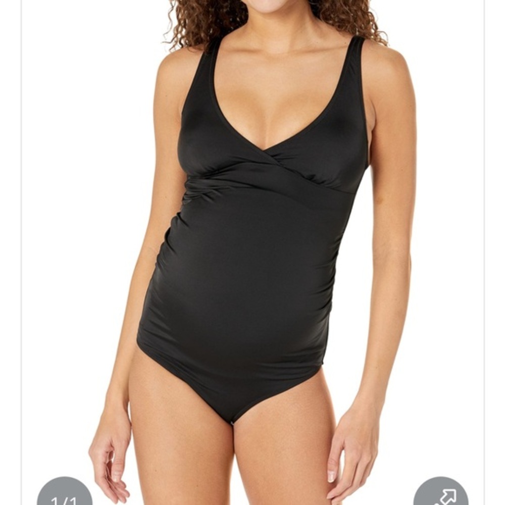 NWOT Amazon Essentials Women's Maternity V-Neck Swimsuit, Washed Black, X-Small